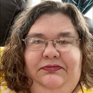 Meet your Posher, Nanci